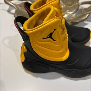 Jordan Kids Black and Yellow rain boots